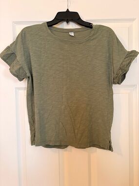 Old Navy Olive Green Short Sleeve Tee with Eyelet Ruffle Sleeves